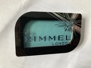 Rimmel Magnif’eyes Mono Eye Shadow 010 A List - Picture 1 of 1