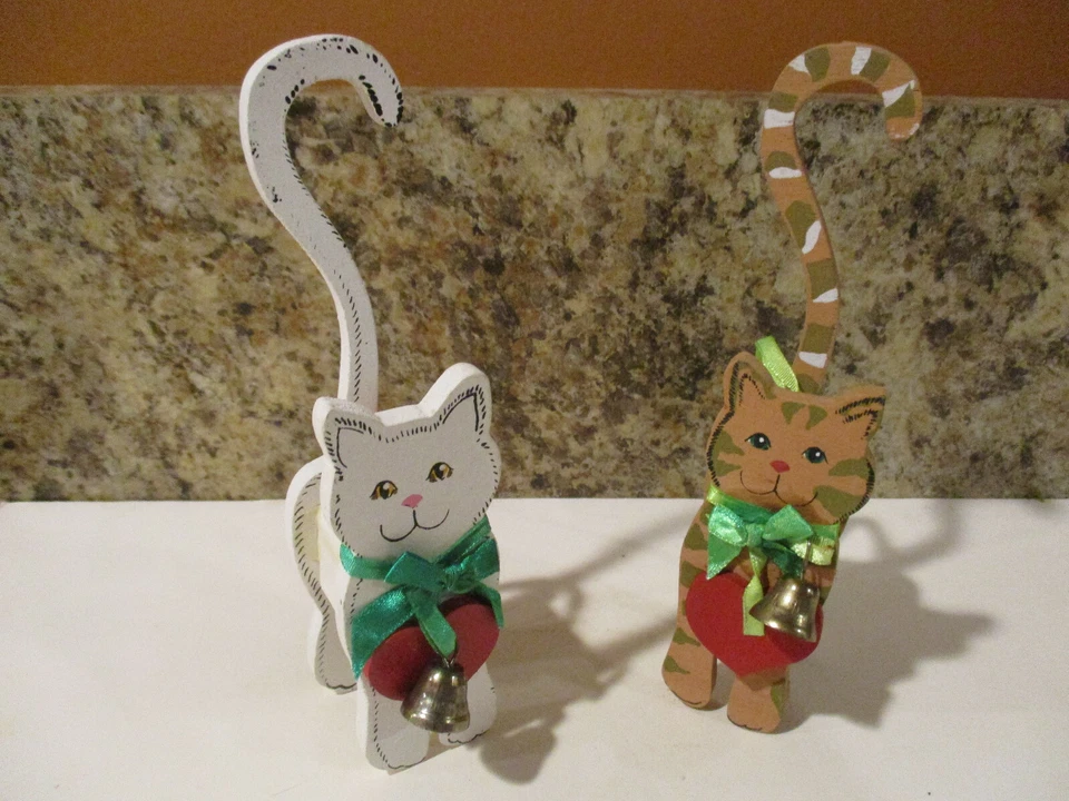 2 adornos navideños vintage para gatos Kurt Adler cola larga gatito gatos 1991 madera  Foto 1 de 4