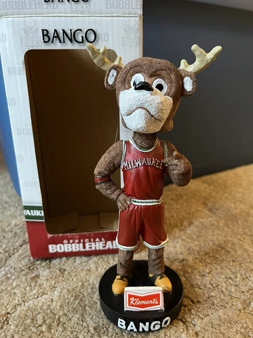 2012-2013 MILWAUKEE BUCKS MASCOT "BANGO" SGA BOBBLEHEAD ~ NIB Cover
