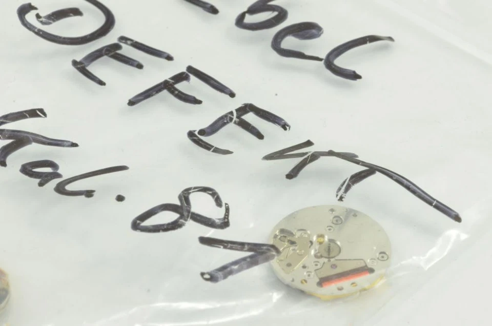 Movimiento Reloj Ebel Calibre 81 Para Cuarzo Repuestos Defectuosos Foto 1 de 1