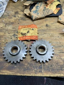 2 Kick Start Idle Gear 22T  Kickstart Idler 1973 Suzuki TS250 TS 250 Savage 73 - Picture 1 of 2
