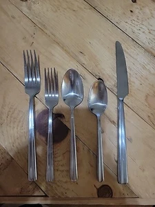 43 Piece Service for 8 Oneida REVERSO Satin 18/10 Flatware 3 Pc Serving - Picture 1 of 12