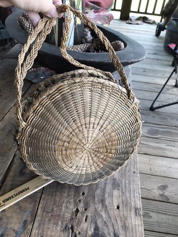 Stunning Weaved Picking Basket Country Primitive Twine Vine Rattan Blue Inside Cover