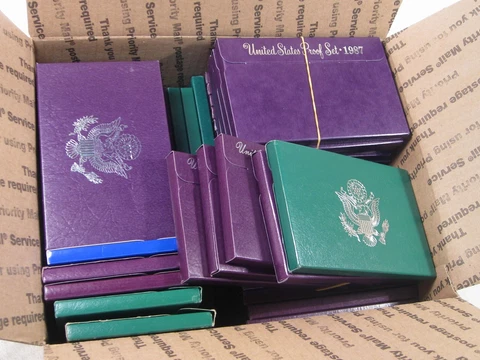 Wholesale Lot: 50 US Mint Proof Sets 1972-1997 (Look@List) - Pristine Boxes. #36 Cover