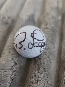 Pelota de golf firmada por Bernhard Langer 2 x Masters Champions Titliest - Imagen 1 de 5