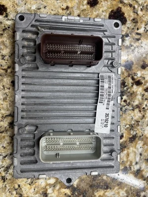 2015 Dodge Durango R/T  5.7 V8  ECM ECU Engine Computer P68230019AC - Image 1 of 4