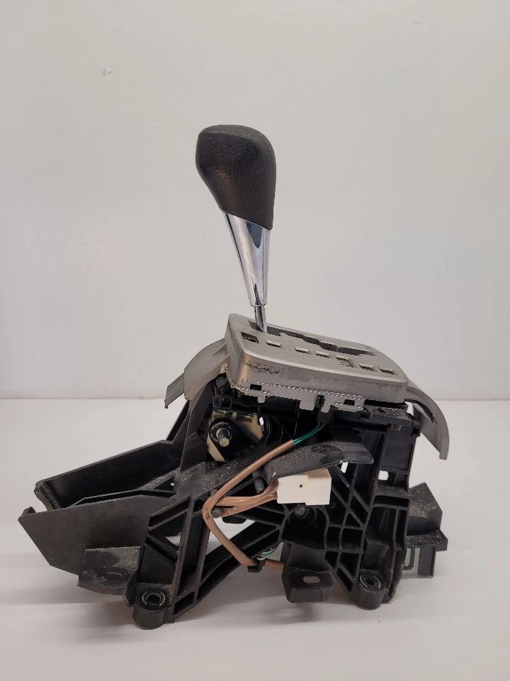 2010 TOYOTA COROLLA AT Automatic Transmission Shift Shifter Gear Assembly Foto 1 de 4