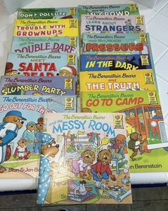13 Vintage BERENSTAIN BEARS Paperback First Time Books Good  to Very Good Cond - Picture 1 of 10