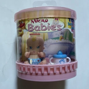 Tomy Micro Babies ~ Bath Time Baby - Neu/Versiegelt - Selten - Bild 1 von 7