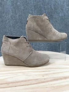 Toms Boots Womens 9 Wide Desert Ankle Bootie Beige Suede Lace Up Wedge 300614 - Picture 1 of 17