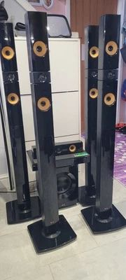 LG LHB745 5.1ch 1200W Bluetooth Blu-ray Heimkino Surround Soundsystem 205% - Bild 1 von 4