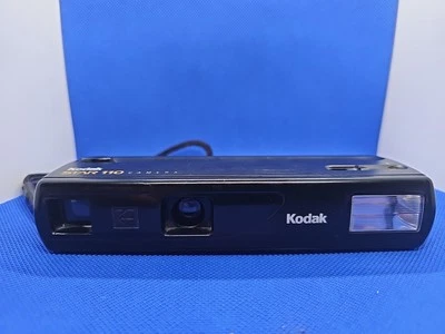 2, VTG. Kodak Camera 1993 Kodak Cameo Motor110 Camera & Kodak Star 110 Camera - Image 1 of 4