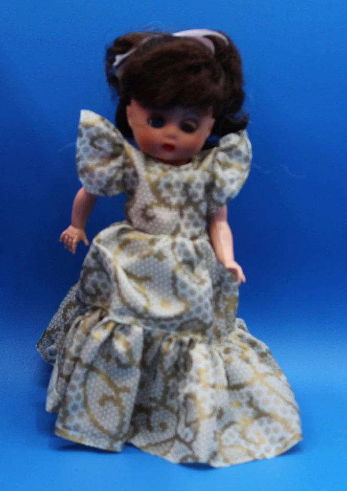 MUÑECA DESNUDA NANCY ANN MUFFIE LIBRO DE CUENTOS VINTAGE CON CAJA MORENA Foto 1 de 4