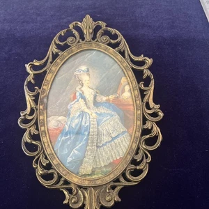 Oval Framed Decorative Print Portrait of Marie-Thérèse de Savoie ITALY - Picture 1 of 9