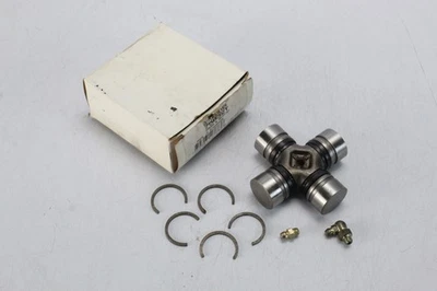 NOVO NA CAIXA OEM Quicksilver Mercury 1977 - 1944 Cross & Bearing Stern Drive - Imagem 1 de 4