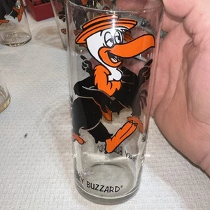Vintage Looney Tunes Beaky Buzzard Pepsi Coll Series Glass 1973 -black Lettering - Picture 1 of 5