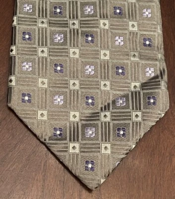 Corbata para hombre Club Room verde 100 % seda hecha en China Foto 1 de 4