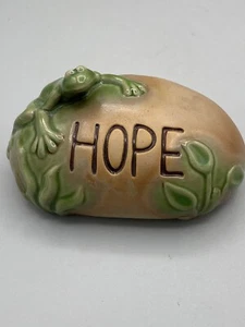 Vintage Pottery Hope Green Frog On Stone Leaves RARE. See Description - Picture 1 of 10