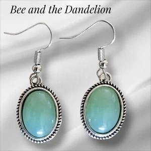 Art Nouveau Style Light Green Water Drop Silver Tone Earrings - Picture 1 of 8