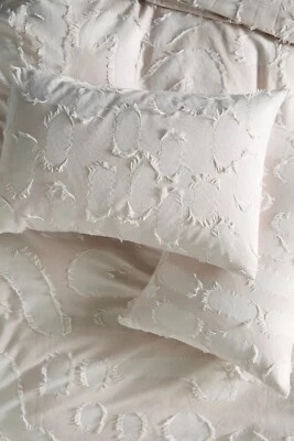 Juego de 2 fundas estándar Anthropologie Woven Molena Boho gris rosado claro texturizado Foto 1 de 3