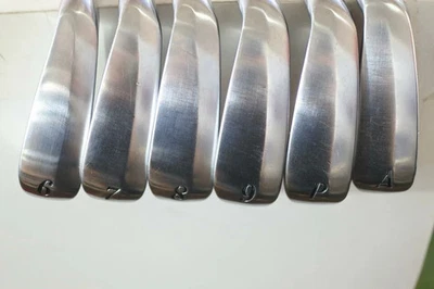 Yonex EZONE GT 2022 Iron Set 6-9 P,A / NS Pro 850GH neo S - Image 1 of 4