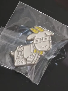 Beekman 1802 Goat Goatie Mascot Enamel Lapel Pin Doctor Dr Nurse Pharmacy NEW  - Picture 1 of 2