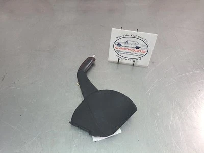 Conjunto de manija de freno de emergencia GTO 2004-06, freno eléctrico, costuras rojas - OEM Foto 1 de 4