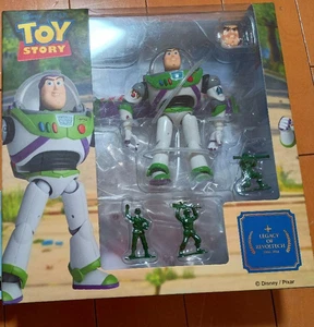 KAIYODO Legacy of Revoltech LR-046 Toy Story Buzz Lightyear Figure JP NEW - Picture 1 of 4