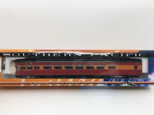 HO Broadway Limited 1590 Southern Pacific Daylight Parlor Observation Car SP - Bild 1 von 17