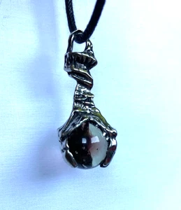Magick Crafts Drachenkralle Kugel der Macht Komm zu mir Amulett Anhänger in Lila - Bild 1 von 8