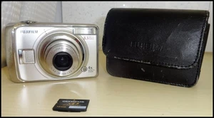 👌 Fujifilm Digital Camera FinePix A820 8.3MP Silver Tested - Picture 1 of 6