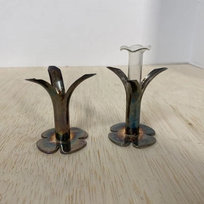 2 jarrones miniatura vintage plateados • Uno con frasco de vidrio • Marca 0SP 40 Foto 1 de 4