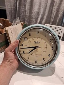 Reloj de Pared Retro Profundo Vintage Azul Cromo 1950 Estilo Comedor 245mm Mediano  - Imagen 1 de 6