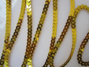32 10/12ft Sequins Trims Tip Gold Washable 0,19€ / Meter - Picture 1 of 4