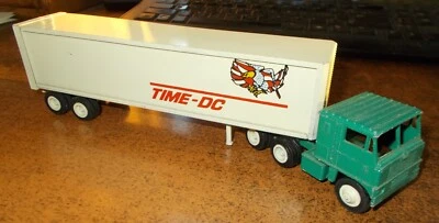 Time DC '72 Winross Truck - Image 1 of 2