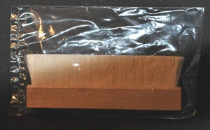 LORICRAFT BRUSH VINYL CARE GOAT BRUSH ZIEGENHAARBÜRSTE - Picture 1 of 3