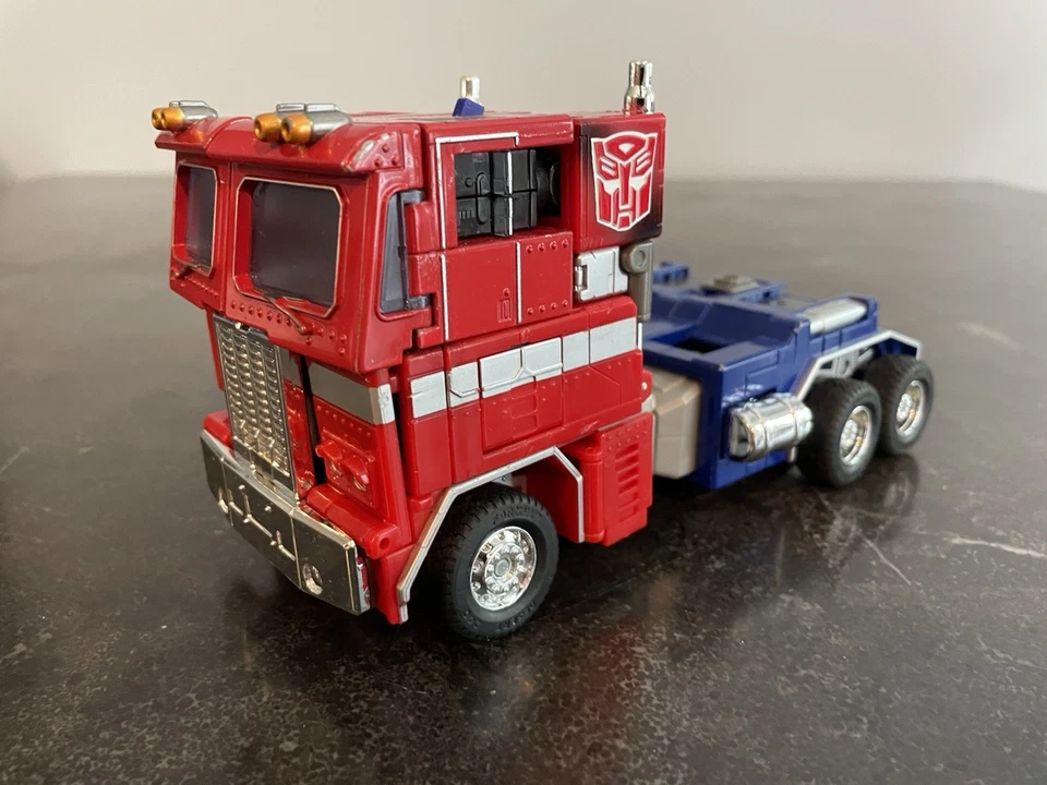 Transformers Masterpiece Optimus Prime MP-01 Parts Repair Vintage Takara - Image 1 of 4