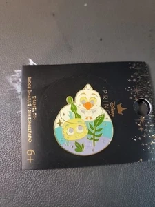 Disney Loungefly Scuttle & Flouder Terrarium Princess Series Little Mermaid Pin - Picture 1 of 1
