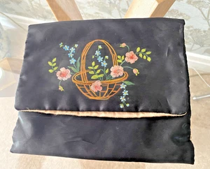 ANTIQUE BLACK SILK LADIES HANDKERCHIEF BAG/POUCH ~ HAND PAINTED DESIGN ~ - Picture 1 of 3