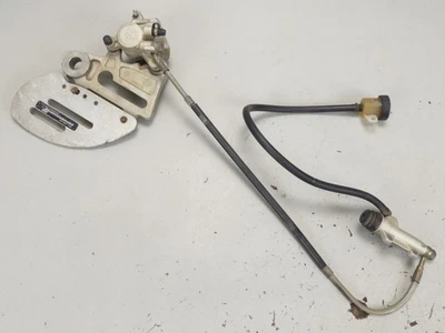 KTM 380 SX 2001 montaje freno trasero Brembo pinza cilindro maestro Foto 1 de 4