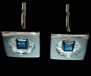 Vintage Geometric Silver Toned and Blue Glass CuffLinks .75" Square Tops. - Picture 1 of 12