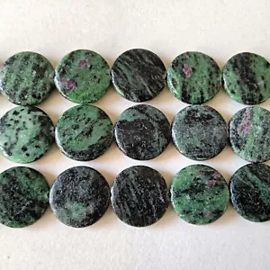Cuentas de monedas hinchadas pulidas de rubí natural en zoisita 25 mm - cadena de 15,5 pulgadas - Imagen 1 de 4