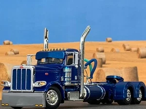 1/64 DCP SOVEREIGN BLUE PETERBILT 389 DAY CAB - Picture 1 of 6