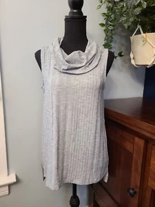 NWT Women's Gray Cowl Neck Sleeveless Tunic Top Medium Soft Cupio - Picture 1 of 11