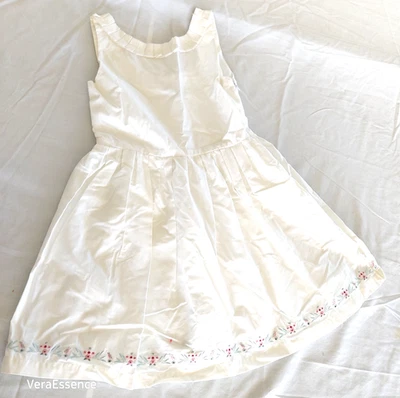 Sergent Mayor NIÑAS Talla 7 BLANCO ALGODÓN FLORAL BORDADO DOBLADILLO PLISADO FORRADO Foto 1 de 3