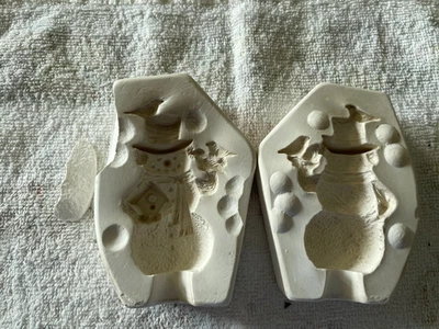 Nowell NM 2655 - Snowman With Birdhouse Ceramic Mold - Image 1 of 4