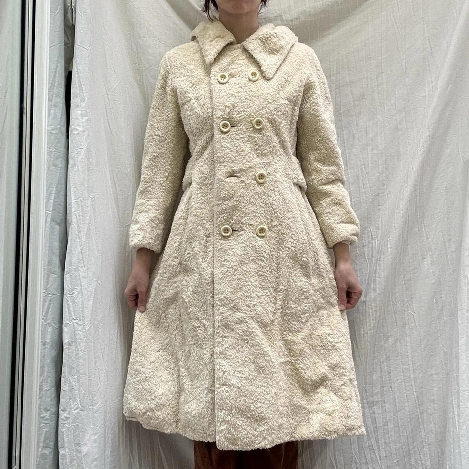复古 60 年代白色人造毛皮连帽长风衣,尺寸 S,Debbi Robert 著 — 第 1/4 张图片