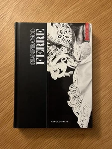 Gianfranco Ferre Fashion Mini Book Herb Ritts, Albert Watson Cindy Crawford Rare - Picture 1 of 8