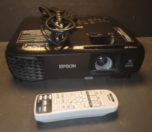 Epson Pro EX9220 Wireless WUXGA Projector - used very good! - Picture 1 of 13