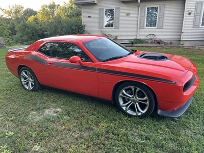 Dodge Challenger R/T 2022 Foto 1 de 4